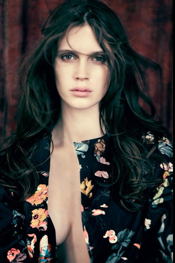 vogue italia4.jpg